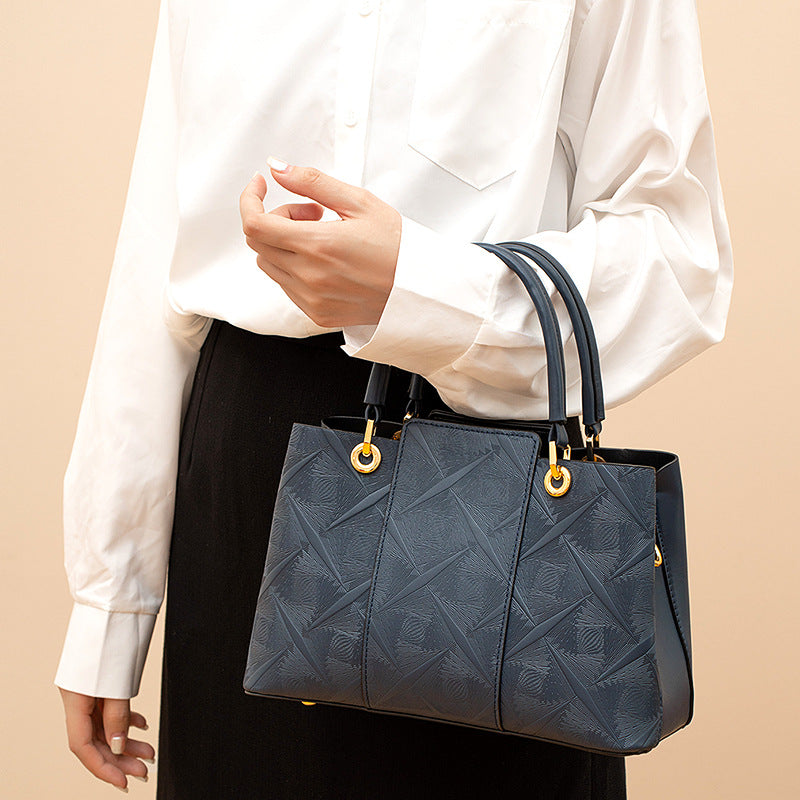 114cdd70-6499-4ad9-829f-2edb2a1e5e1d-Max