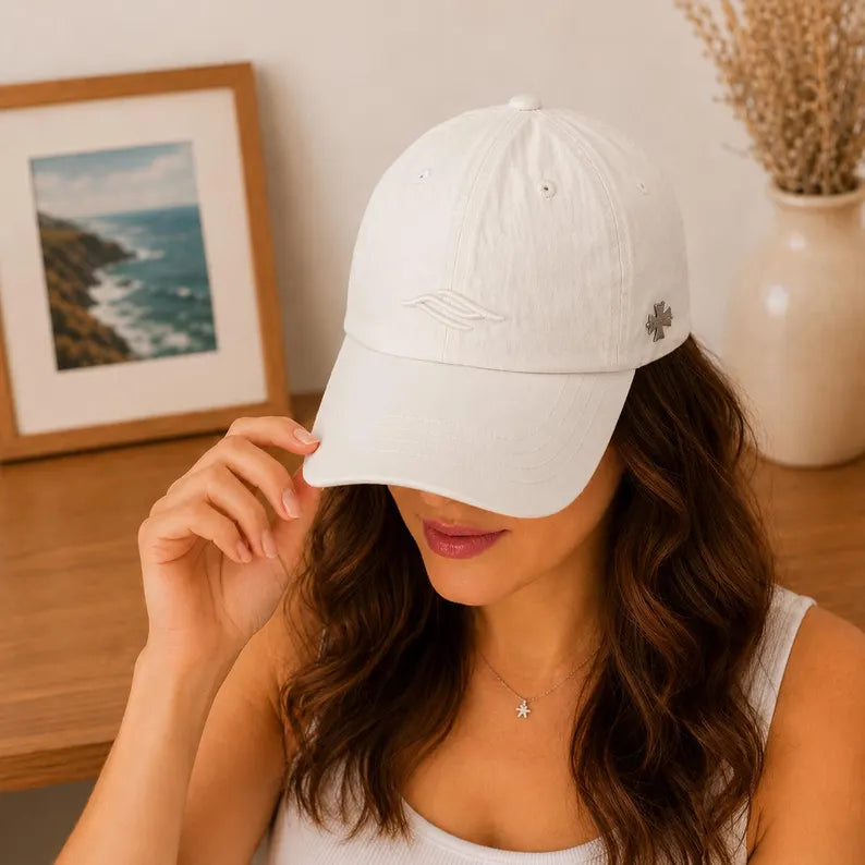 Unisex Minimalist Baseball Cap - Cotton Casual Hat & Embroidered Logo Daily Streetwear Adjustable Sun Cap